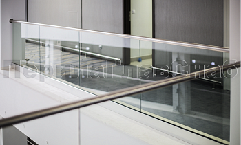 Стеклянные перила для балконов в Санкт-Петербурге. Готовые проекты ПерилаГлавСнаб