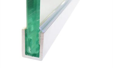 Уплотнитель прозрачный для П-образного алюминиевого профиля t756 (елочка) t755 купить в Санкт-Петербурге