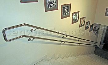 Двойной пристенный поручень из нержавейки в Санкт-Петербурге. Готовые проекты ПерилаГлавСнаб