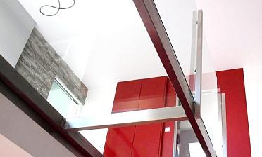 Стеклянные полы из закаленного стекла купить в Санкт-Петербурге