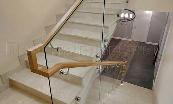 Цельностеклянные ограждения на несущем стекле в Санкт-Петербурге. Готовые проекты ПерилаГлавСнаб