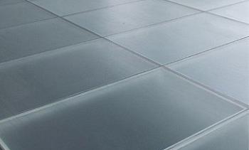 Стеклянный пол в квартиру с матовым стеклом в Санкт-Петербурге. Готовые проекты ПерилаГлавСнаб