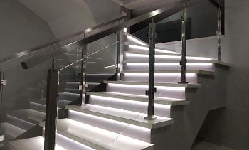 Ограждения из нержавейки со стеклом в Санкт-Петербурге. Готовые проекты ПерилаГлавСнаб