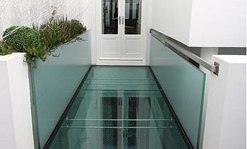 Двойное усиленное стеклянное перекрытие в Санкт-Петербурге. Готовые проекты ПерилаГлавСнаб