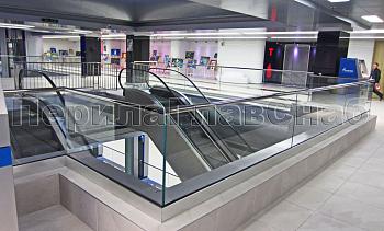 Стеклянные перила для атриумов в Санкт-Петербурге. Готовые проекты ПерилаГлавСнаб