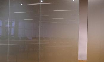 Стеклянные матовые перегородки в офис премиум в Санкт-Петербурге. Готовые проекты ПерилаГлавСнаб