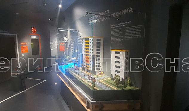 Витрина в Санкт-Петербурге. Готовые проекты ПерилаГлавСнаб