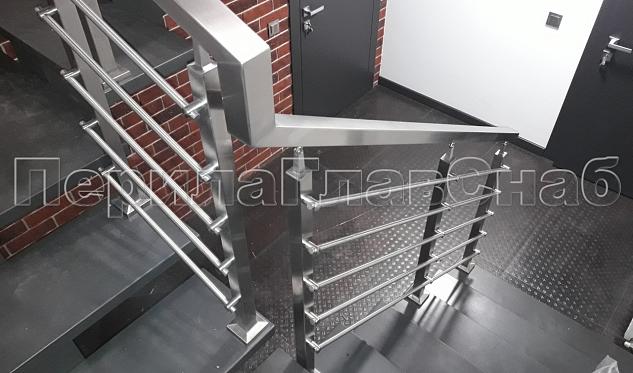 Перила с пятью ригелями в Санкт-Петербурге. Готовые проекты ПерилаГлавСнаб