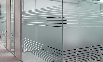 Стеклянные офисные перегородки с матовой пленкой в Санкт-Петербурге. Готовые проекты ПерилаГлавСнаб