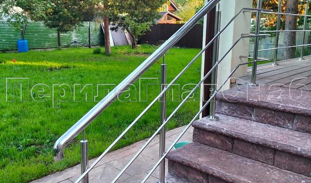 Перила с тремя ригелями в Санкт-Петербурге. Готовые проекты ПерилаГлавСнаб