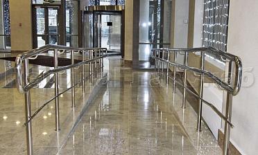 Ограждение пандуса с одним ригелем купить в Санкт-Петербурге