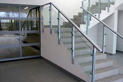 Стеклянные перила для колодезных лестниц в Санкт-Петербурге. Готовые проекты ПерилаГлавСнаб - фото 5