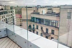 Цельностеклянные ограждения для крыш в Санкт-Петербурге. Готовые проекты ПерилаГлавСнаб - фото 24