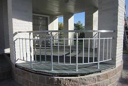 Перила и ограждения с вертикальным заполнением в Санкт-Петербурге. Готовые проекты ПерилаГлавСнаб - фото 15