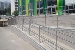 Поручни для инвалидов из нержавеющей стали в Санкт-Петербурге. Готовые проекты ПерилаГлавСнаб - фото 1