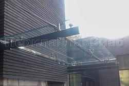 Стеклянные козырьки на спайдерах в Санкт-Петербурге. Готовые проекты ПерилаГлавСнаб - фото 7