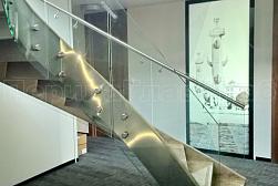 Стеклянные перила для винтовых лестниц в Санкт-Петербурге. Готовые проекты ПерилаГлавСнаб - фото 7