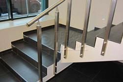 Перила и ограждения с вертикальным заполнением в Санкт-Петербурге. Готовые проекты ПерилаГлавСнаб - фото 13