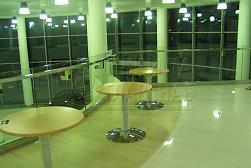 Стеклянные ограждения для торговых  и бизнес центров в Санкт-Петербурге. Готовые проекты ПерилаГлавСнаб - фото 9