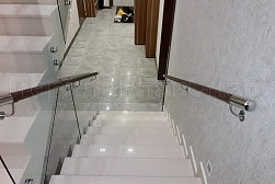 Цельностеклянные ограждения на несущем стекле в Санкт-Петербурге. Готовые проекты ПерилаГлавСнаб - фото 13 Цельностеклянные ограждения на несущем стекле в Санкт-Петербурге. Готовые проекты ПерилаГлавСнаб - фото 13