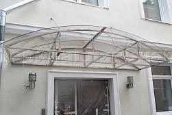 Козырьки и навесы на металлокаркасе в Санкт-Петербурге. Готовые проекты ПерилаГлавСнаб - фото 1