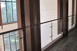 Ограждения из нержавейки со стеклом в Санкт-Петербурге. Готовые проекты ПерилаГлавСнаб - фото 24