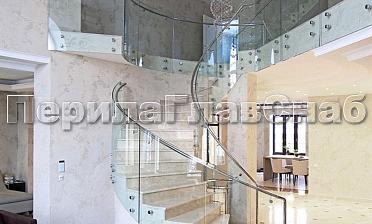 Стеклянные ограждения винтовой лестницы и баллюстрады купить в Санкт-Петербурге