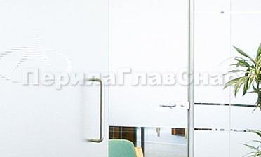 Перегородки из стекла в интерьере офиса купить в Санкт-Петербурге